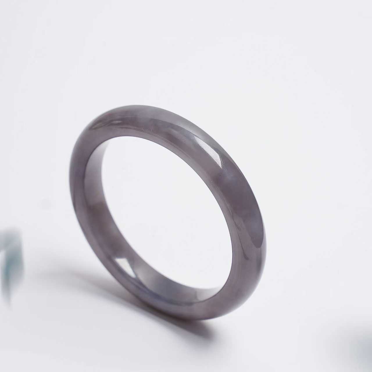 【矿姐珠宝】A0024和田玉手镯泥鳅背50-62多样性发一G烟紫