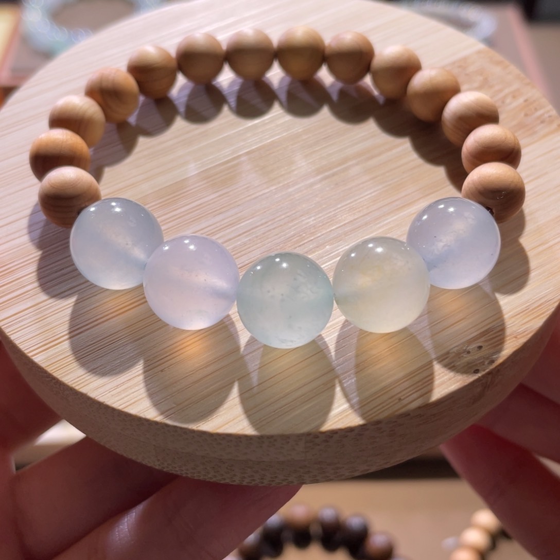 翡翠散珠天然缅a马卡龙糖果半串