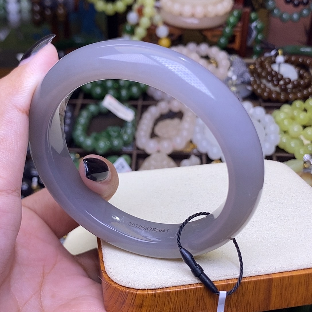 和田玉手镯未镶嵌浓烟紫老矿料收藏手镯60.5