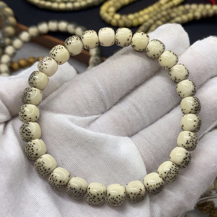 【闪购商品】星月菩提手串原生态石玉料