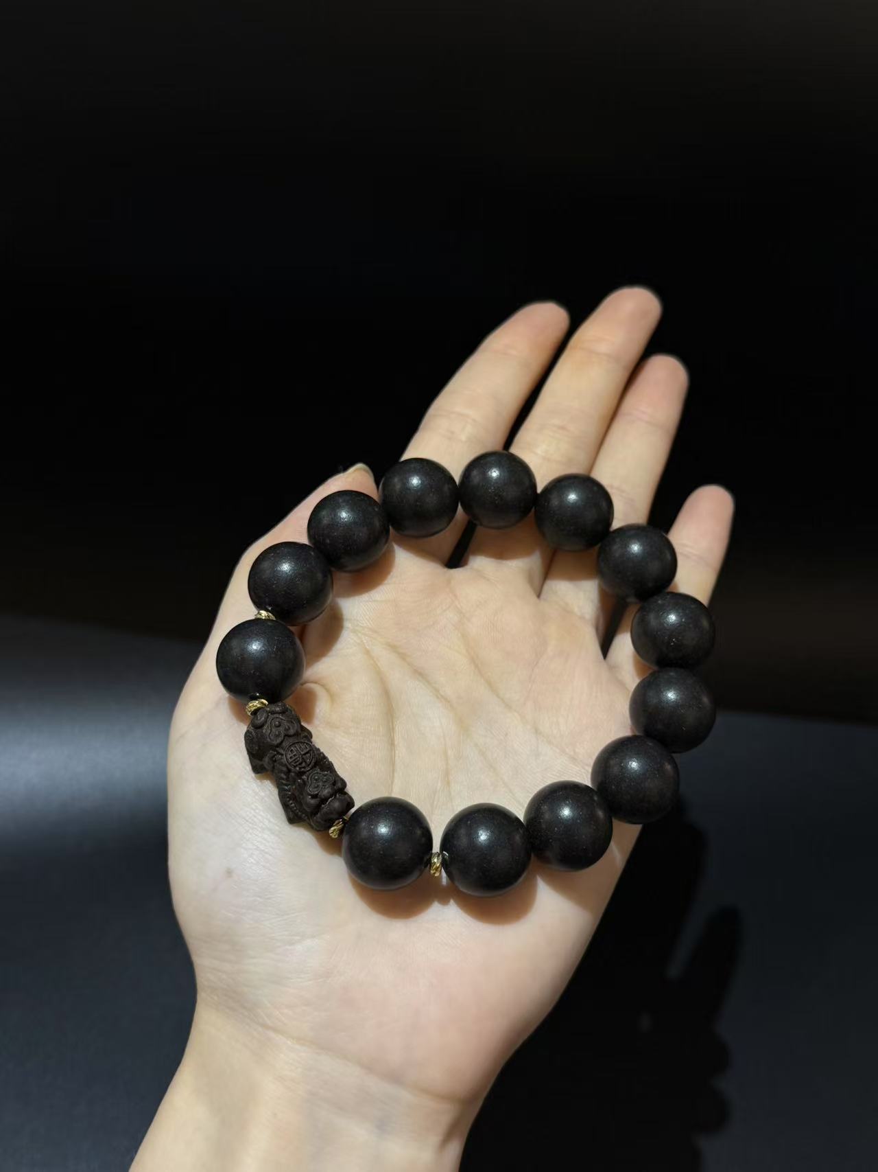 安东严选+黑龙涎1.4圆珠单圈合香珠手串