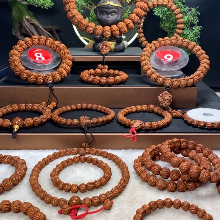 桃核吊坠爱****串秦岭龙纹