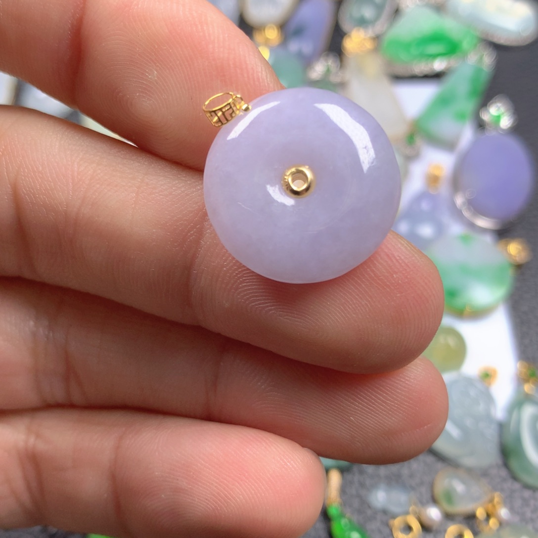 【闪购商品】翡翠颈饰18K金镶嵌翡翠