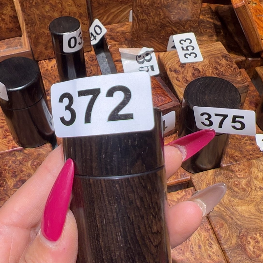 "****东非黑黄檀（紫光檀）