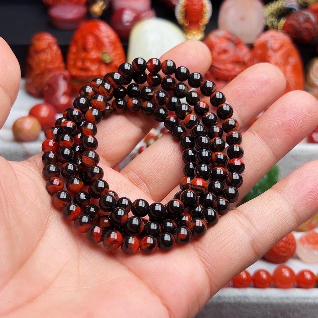 猪***了南红玛瑙未镶嵌珠宝奇石