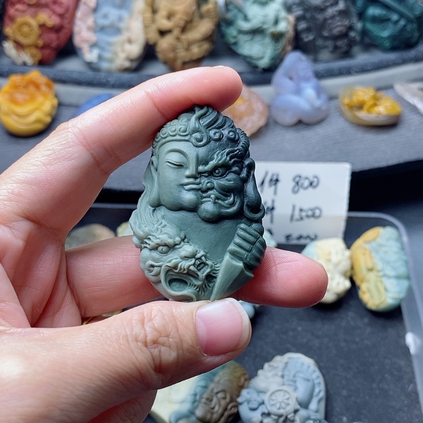 【闪购商品】定制石英质玉吊坠未镶嵌