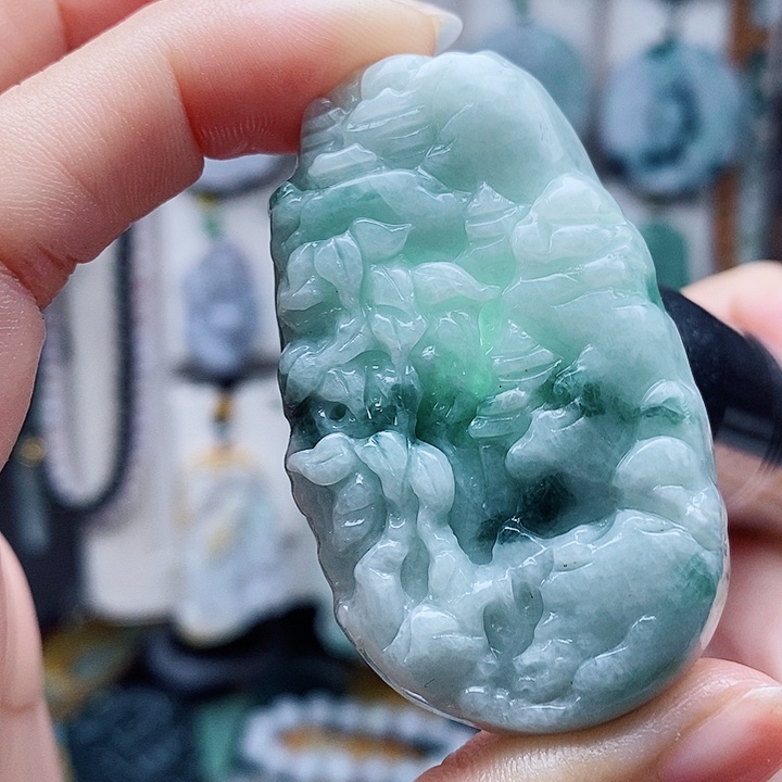 翡翠未镶嵌颈饰翡翠