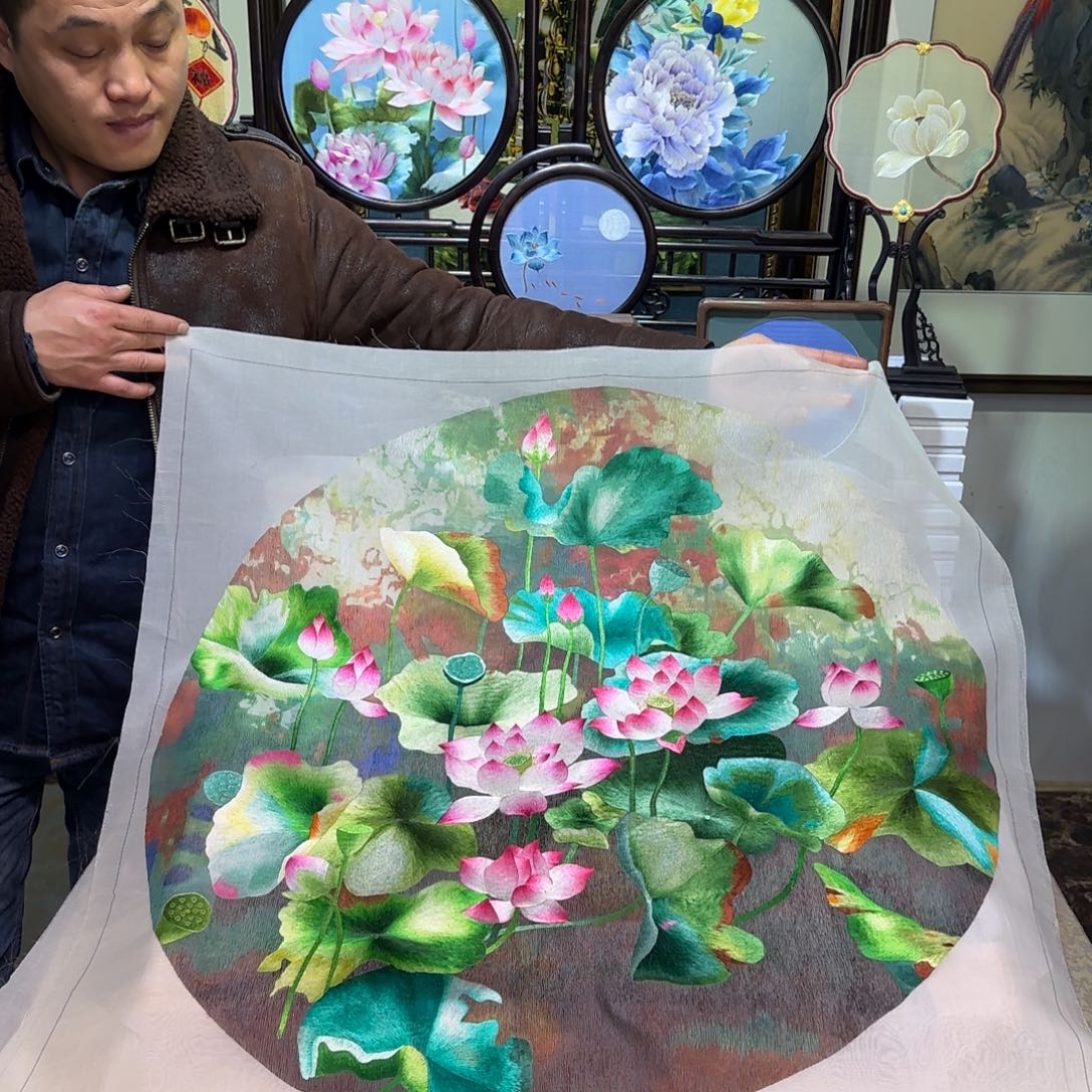 刺绣刺绣工艺精湛