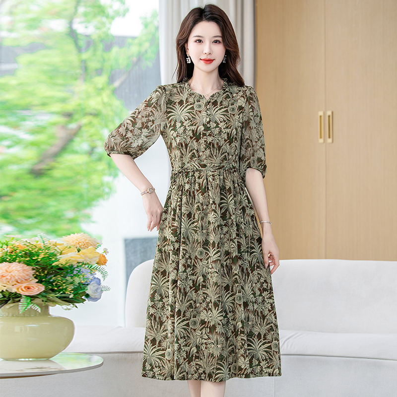 时尚法式显瘦气质百搭收腰大码中长款修身百搭2025新款连衣裙-1