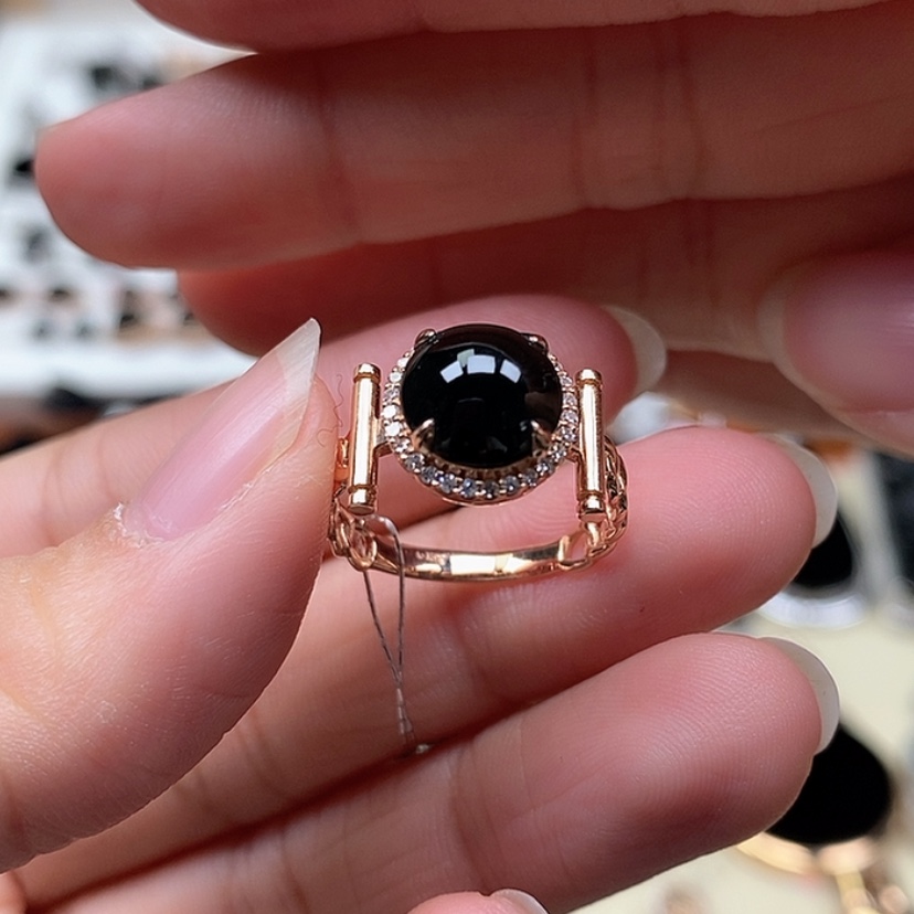 【闪购商品】翡翠戒指18K金镶嵌墨翠