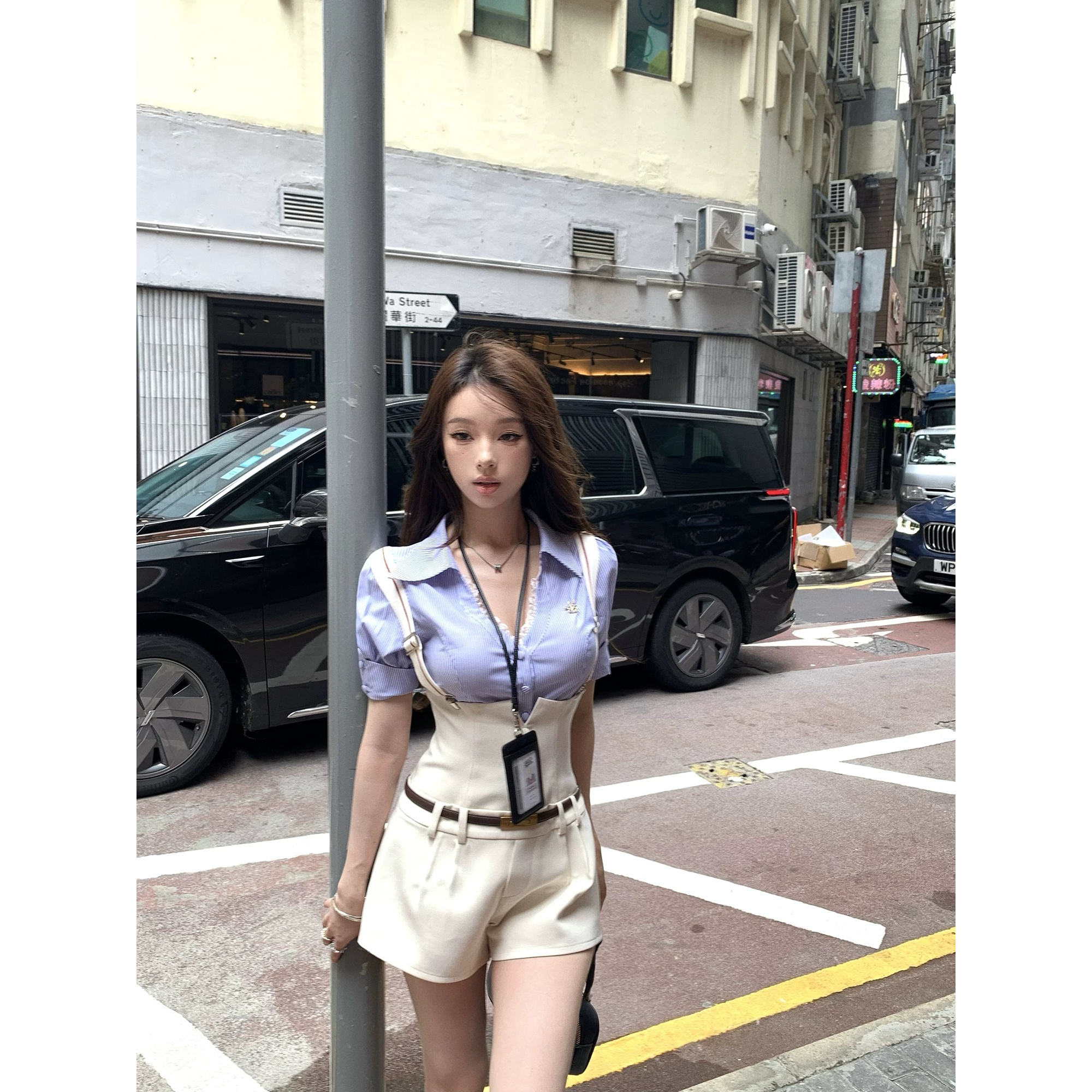 两只水仙 航海芭比 V领蕾丝拼接蓝色条纹上衣肩带可拆背带裤套装