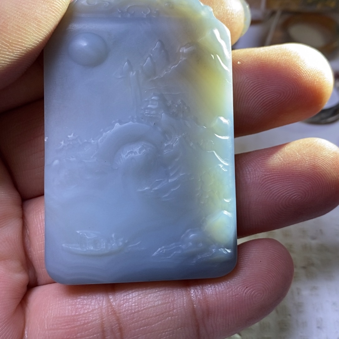 玛瑙/玉髓颈饰未镶嵌毛****?