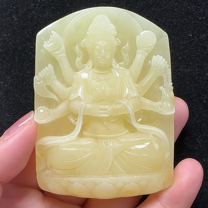 蜜蜡珠宝奇石未镶嵌