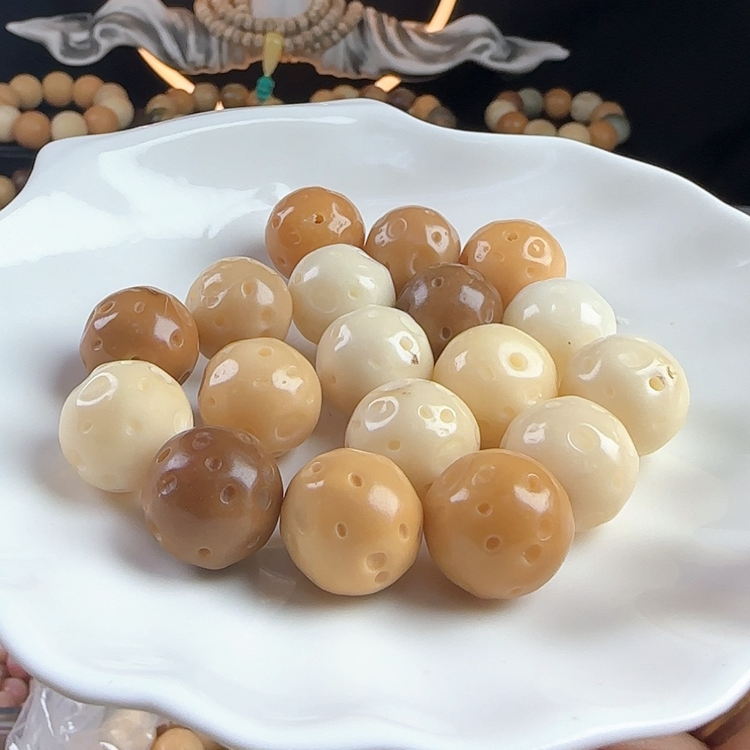 菩提根/象牙果手串瑕疵卡18星球2颗（3单宠1颗5单宠2）