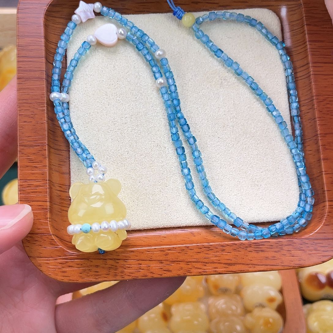 琥珀裸石未镶嵌蜜蜡