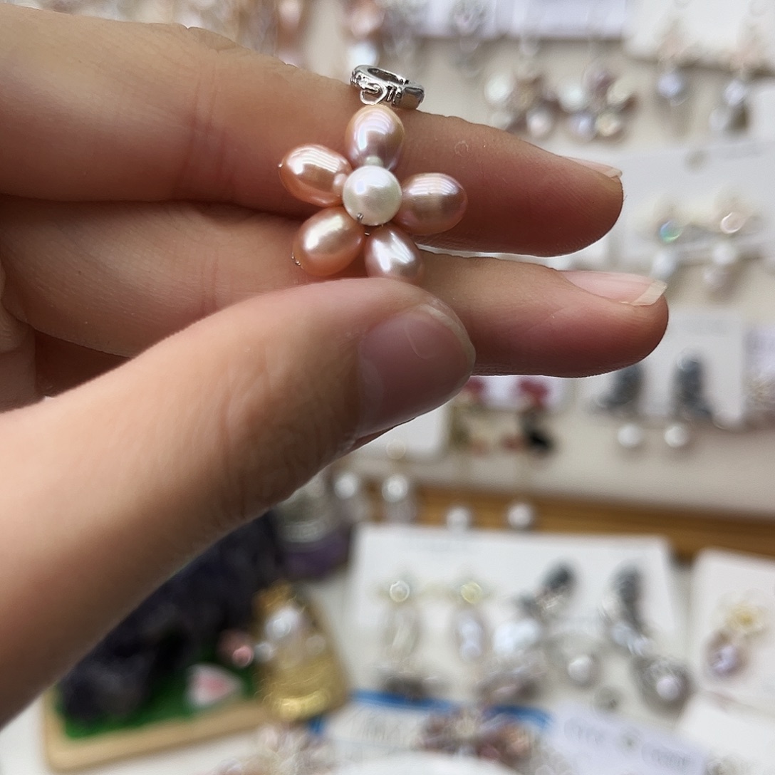 淡水珍珠颈饰未镶嵌