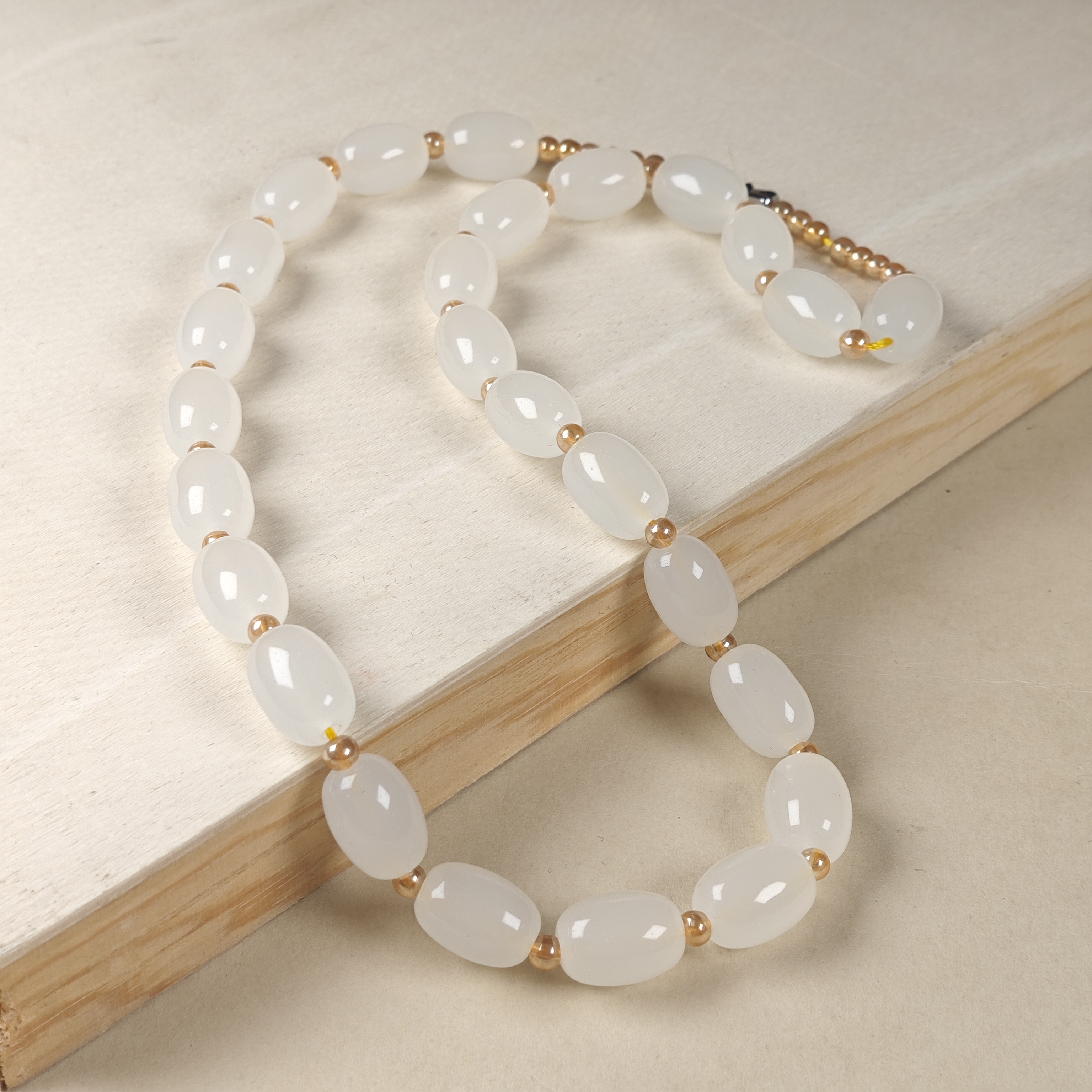 【福气来珠宝】FL054-一级杨高白精美桶珠项链-多样性发其一