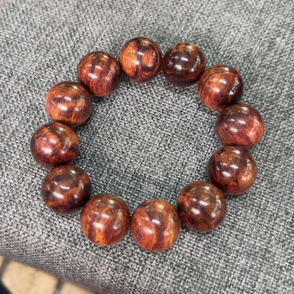 【闪购商品】黄花梨/降香黄檀手串/手链手串