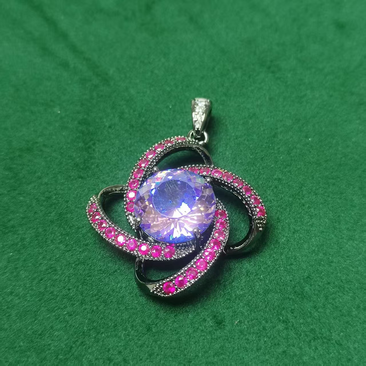 项链 B036黑金色项链（带链子）