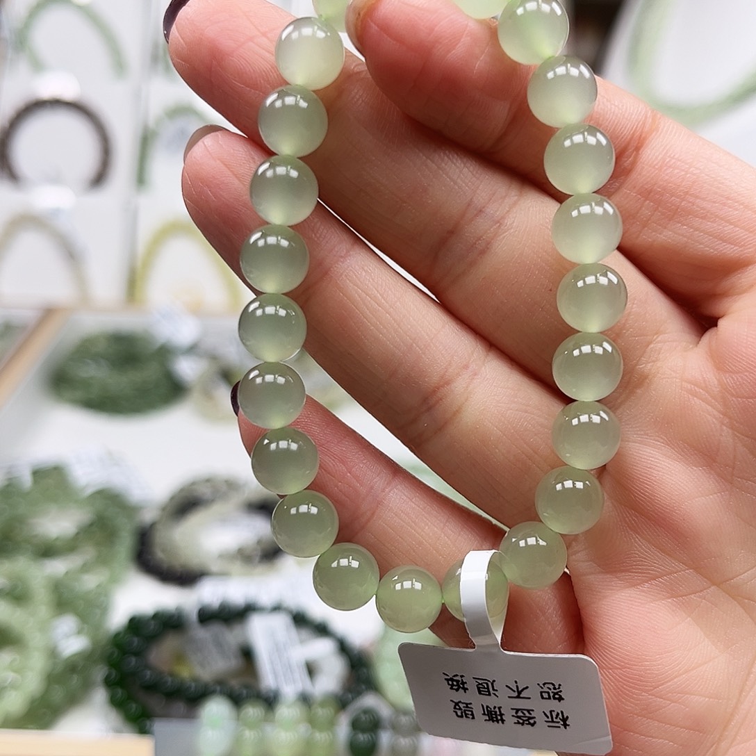 那***丶和田玉未镶嵌手链