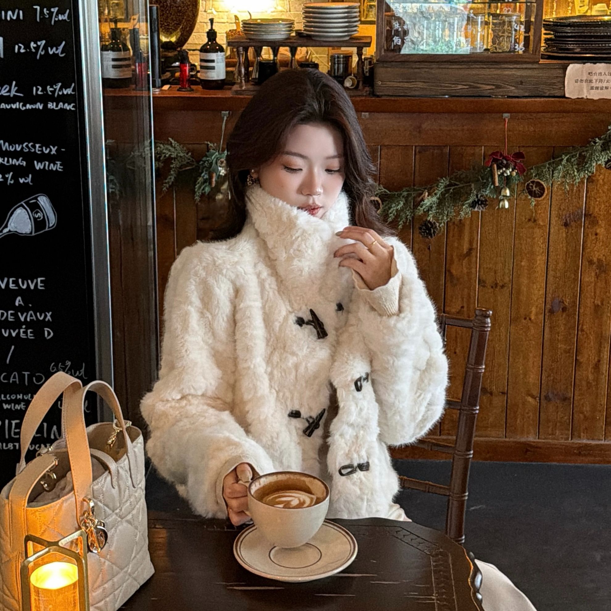 【冬日暮雪】冬季韩系立领环保皮草加厚保暖牛角扣皮毛一体外套女