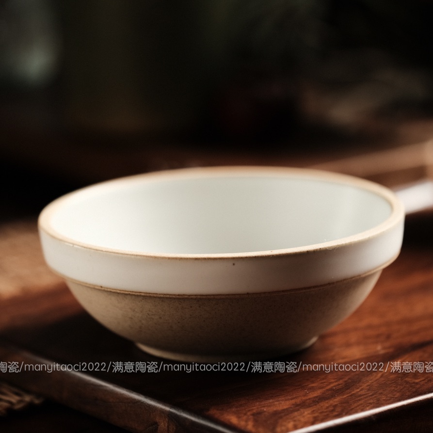 4.5英寸白色护边小深碗W0350
