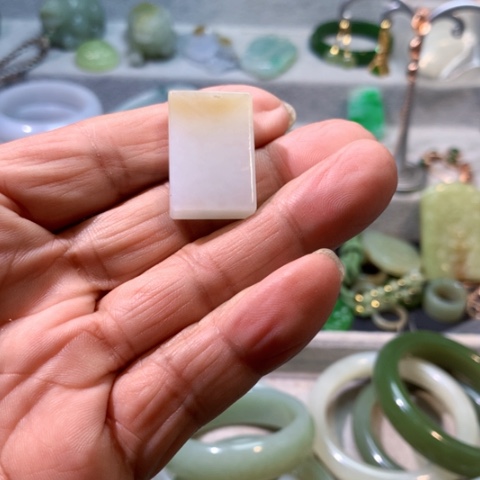 颈饰未镶嵌和田玉?****?