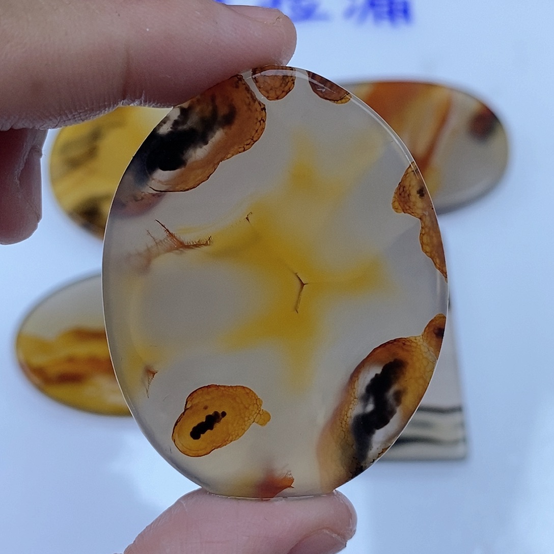 玛瑙/玉髓未镶嵌珠宝半成品