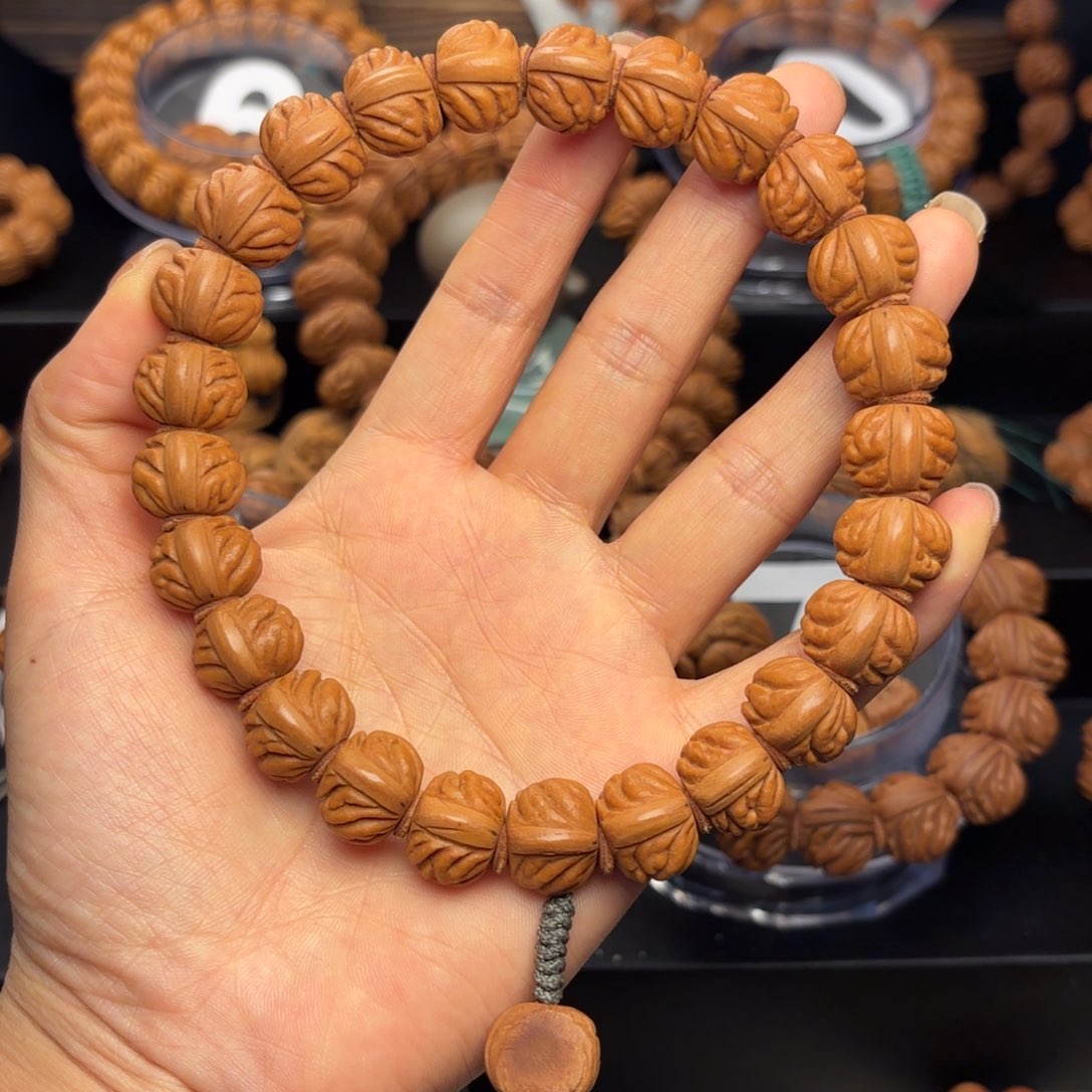 桃核吊坠野生金蝉15尺寸