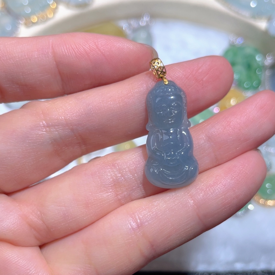 翡翠颈饰18K金镶嵌翡翠