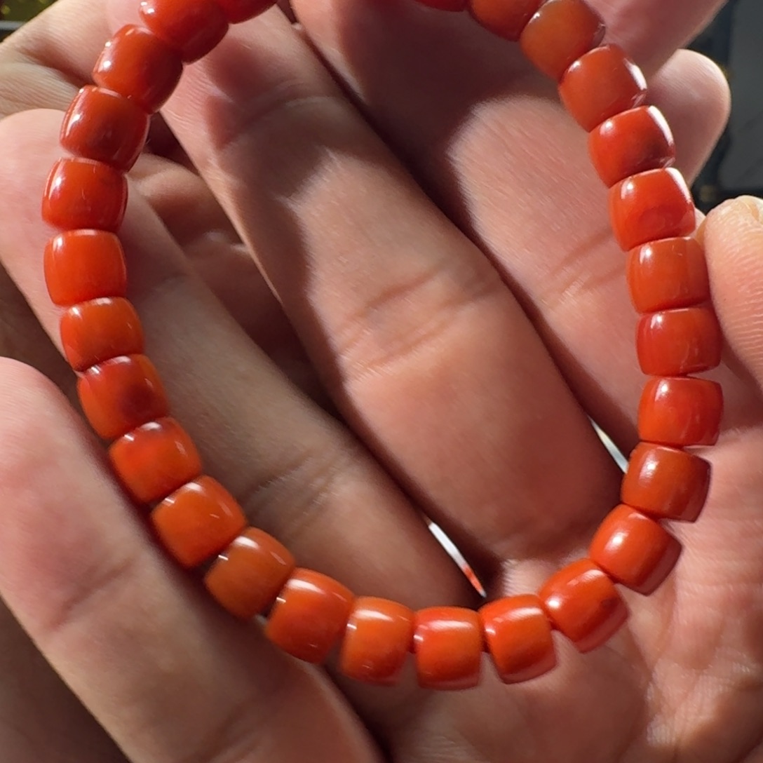南红玛瑙柿子红双色直切手串7.5mm未镶嵌