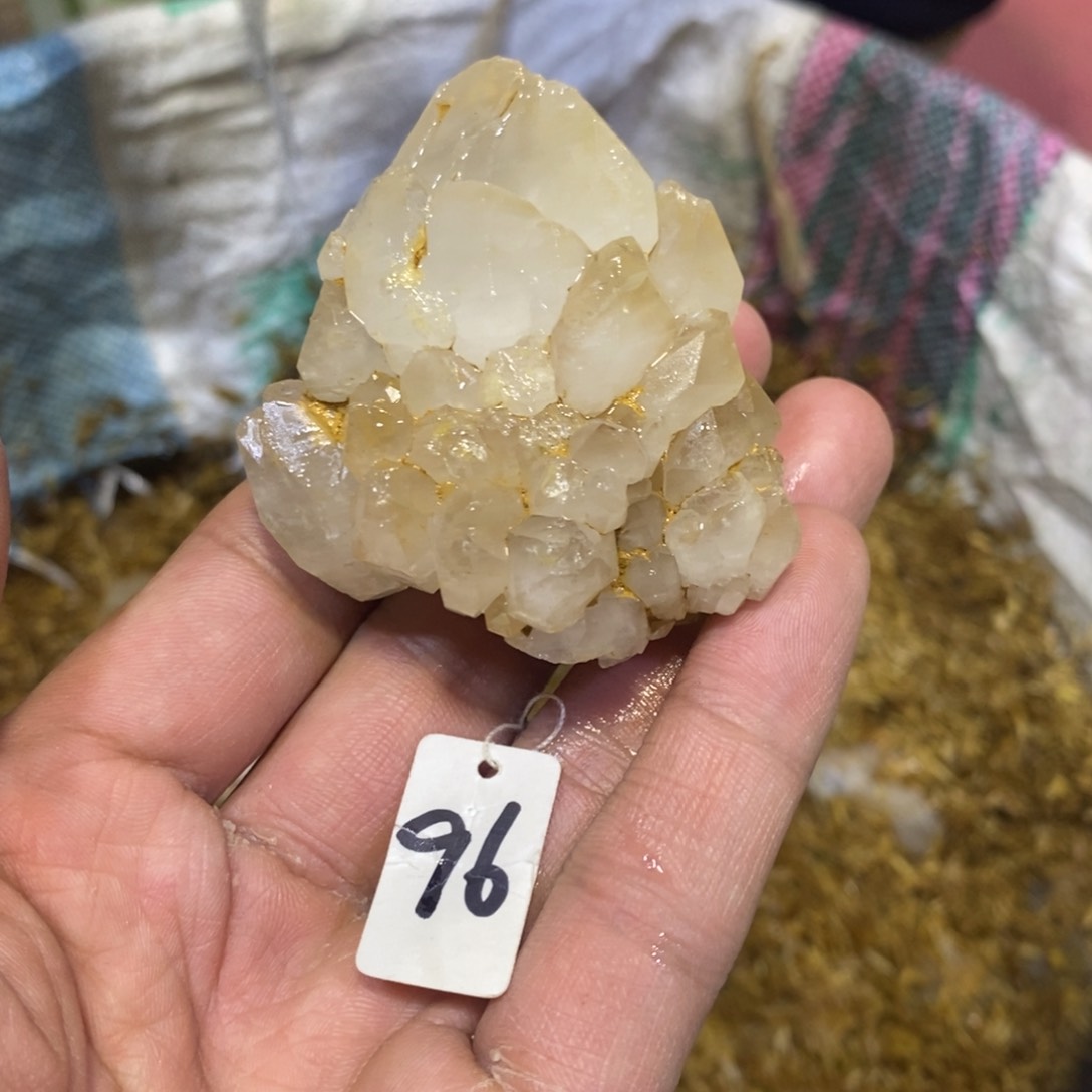 水晶水晶原石摆件未镶嵌