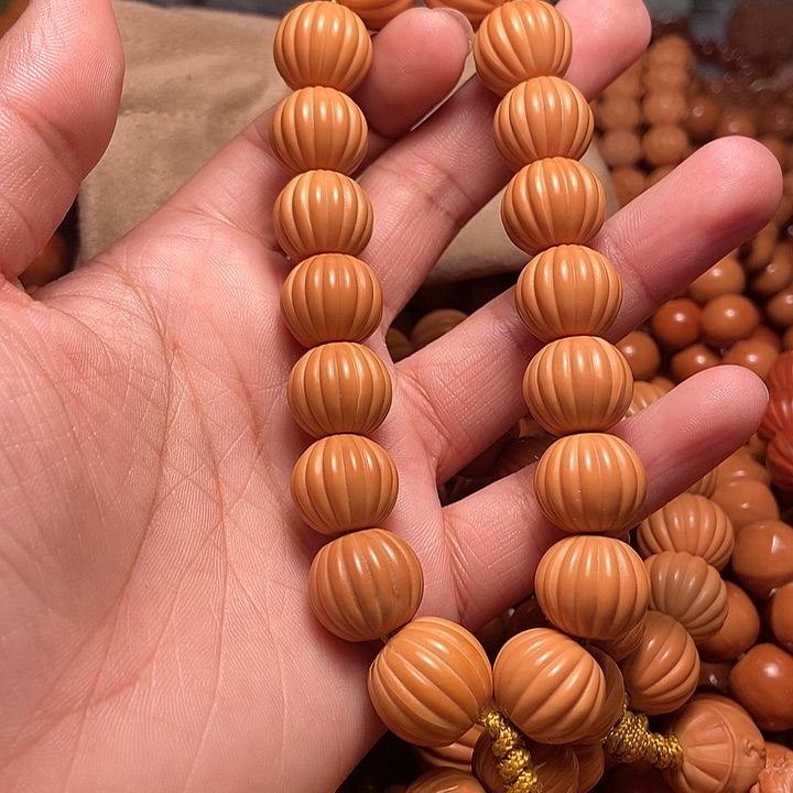 猴头核桃手串卉**狼手持