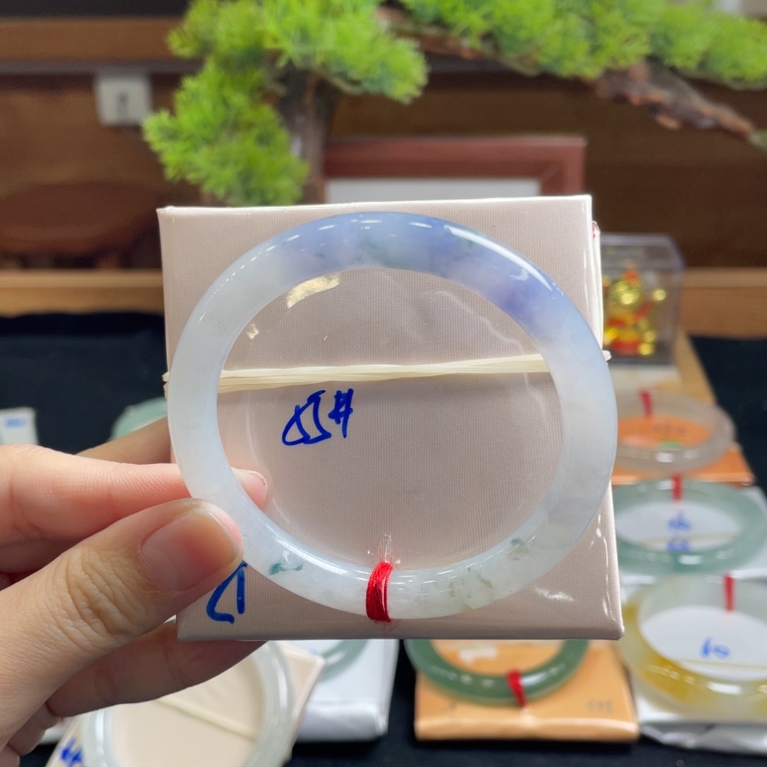 翡翠手镯未镶嵌55 圆条 