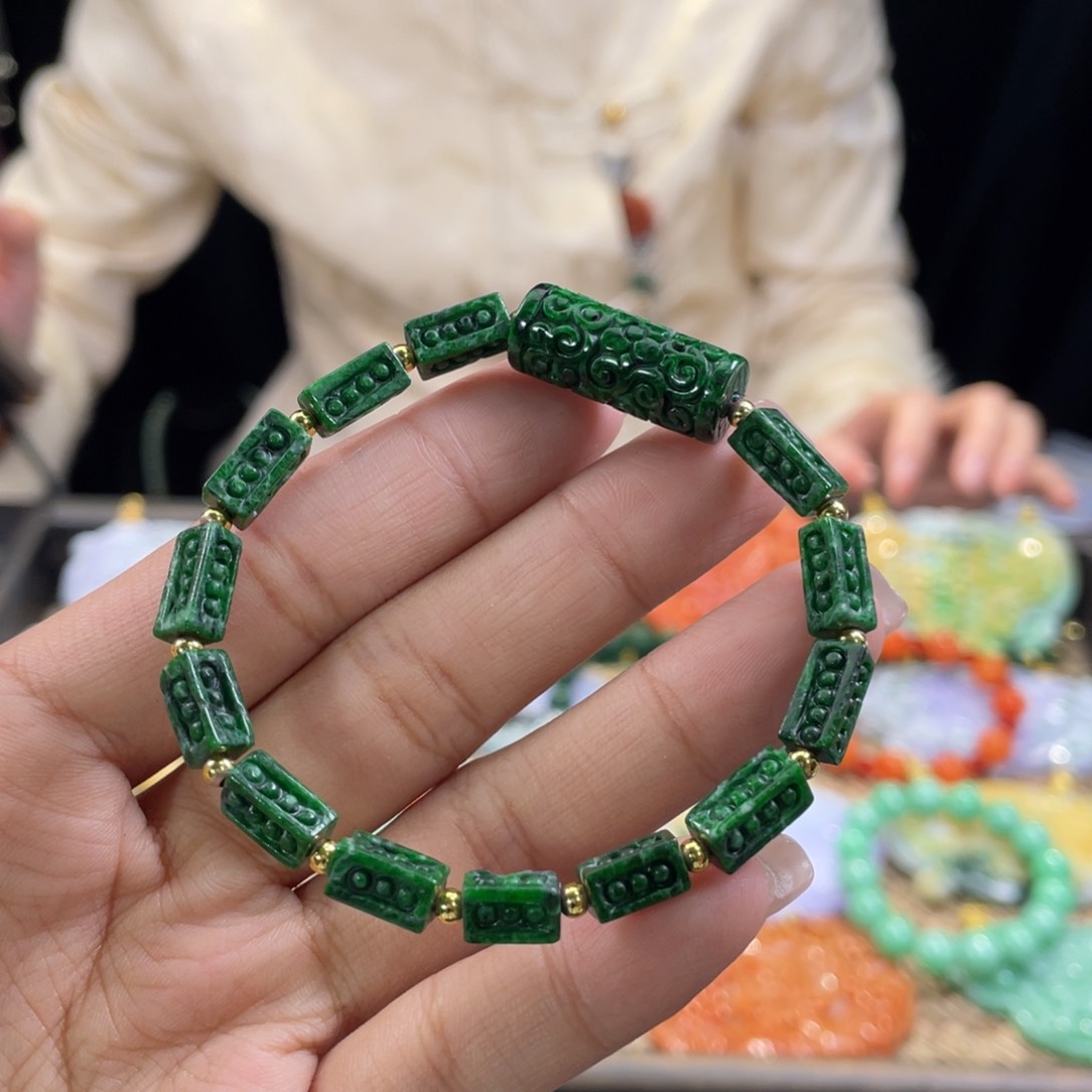 翡翠手链未镶嵌代编织