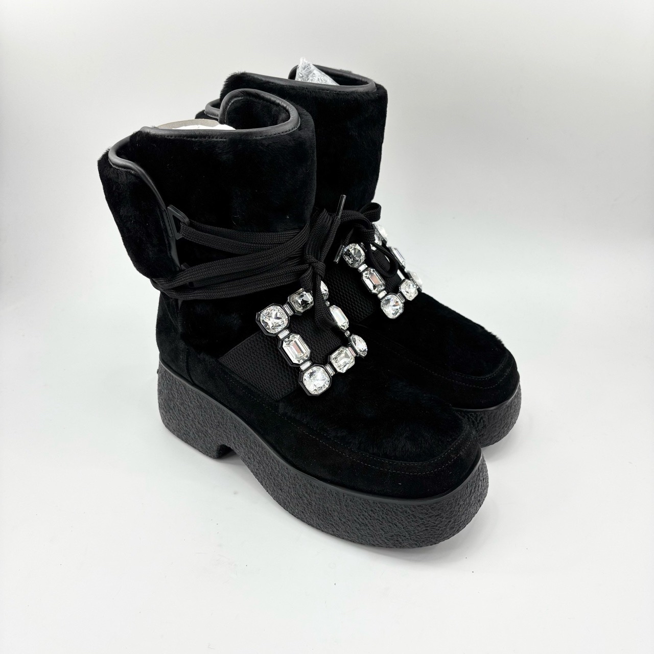 未使用 Roger Vivier/罗杰·维威耶 36.5码/黑色钻扣绒靴/TT0656