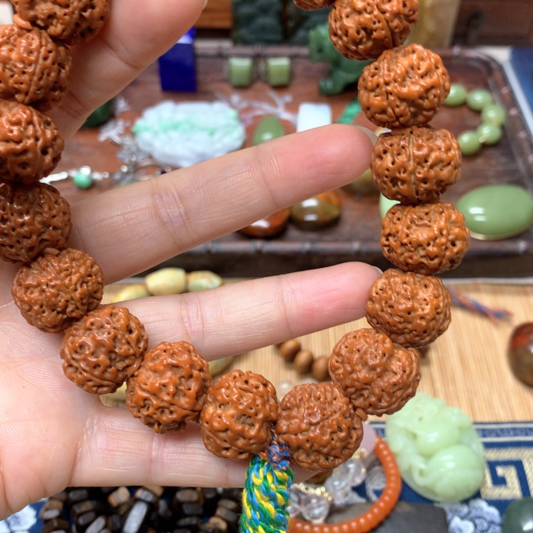 岫岩河磨玉（透闪石质玉）挂件未镶嵌