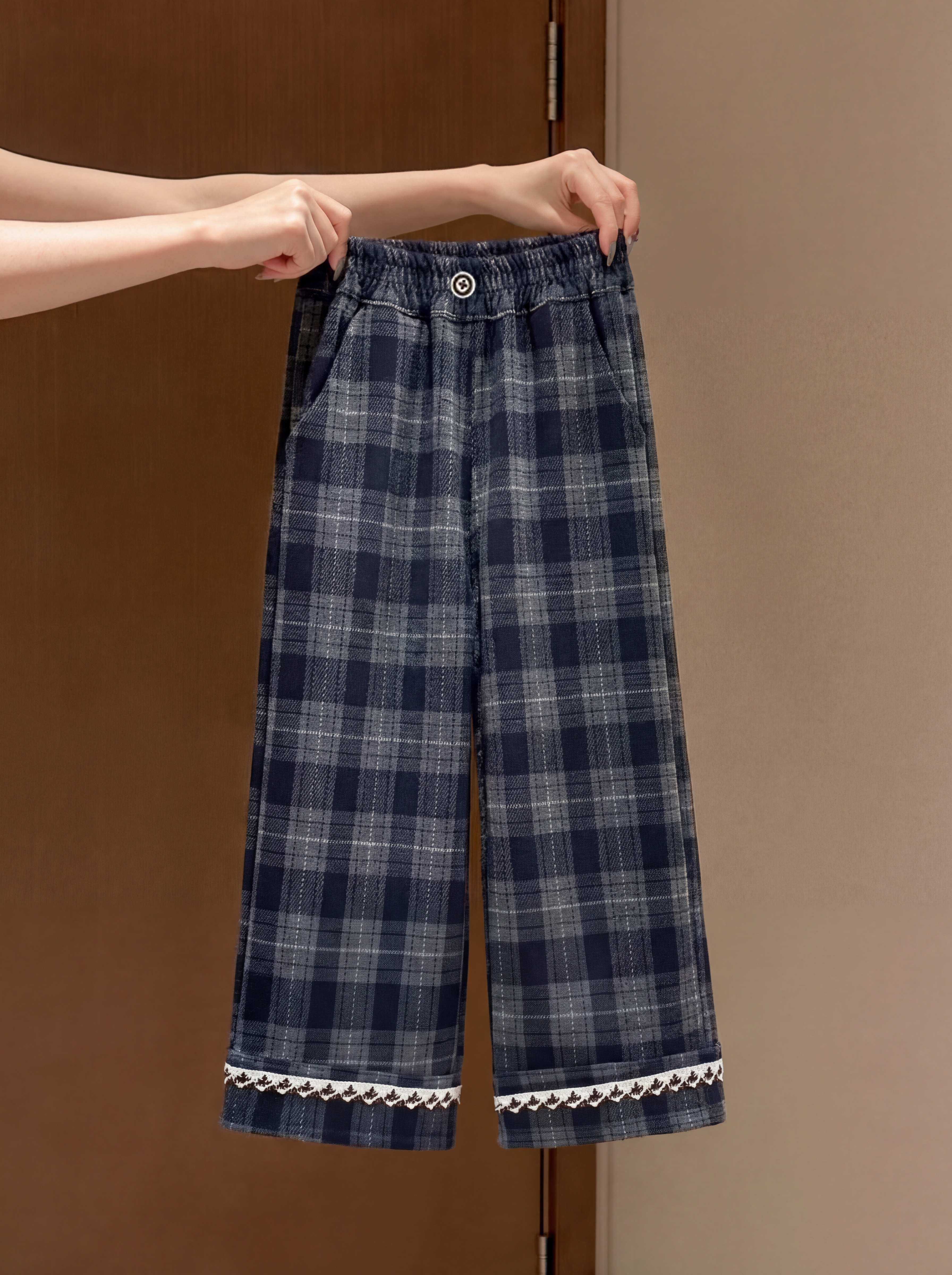 女童格子花边阔腿裤秋冬季一体加绒加厚休闲裤中大童女孩直筒长裤