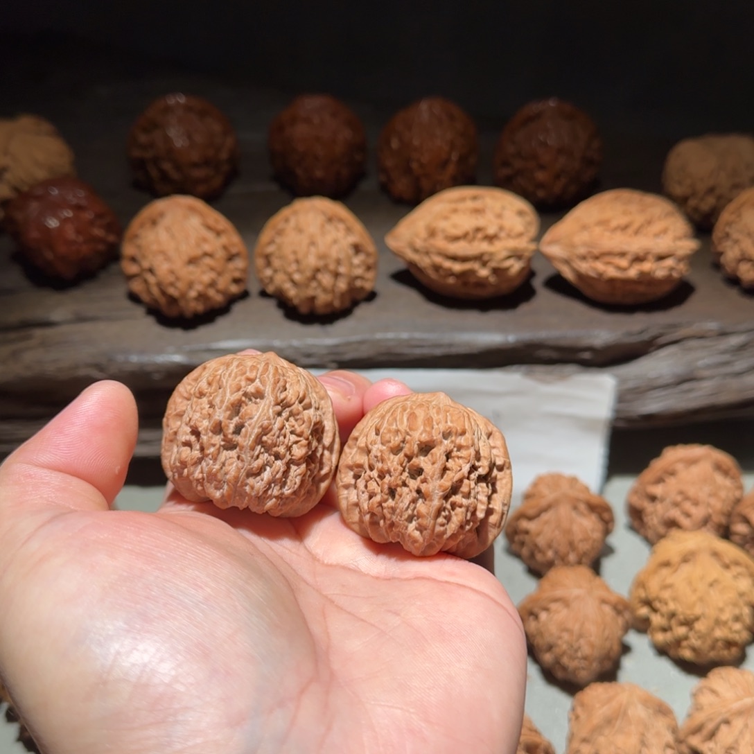 摩***生文玩核桃吊坠39尺全品137狮子头