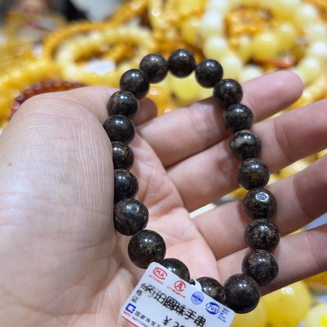 琥珀珠宝奇石未镶嵌