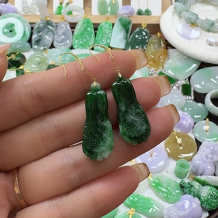 翡翠未镶嵌颈饰绿白菜耳钩