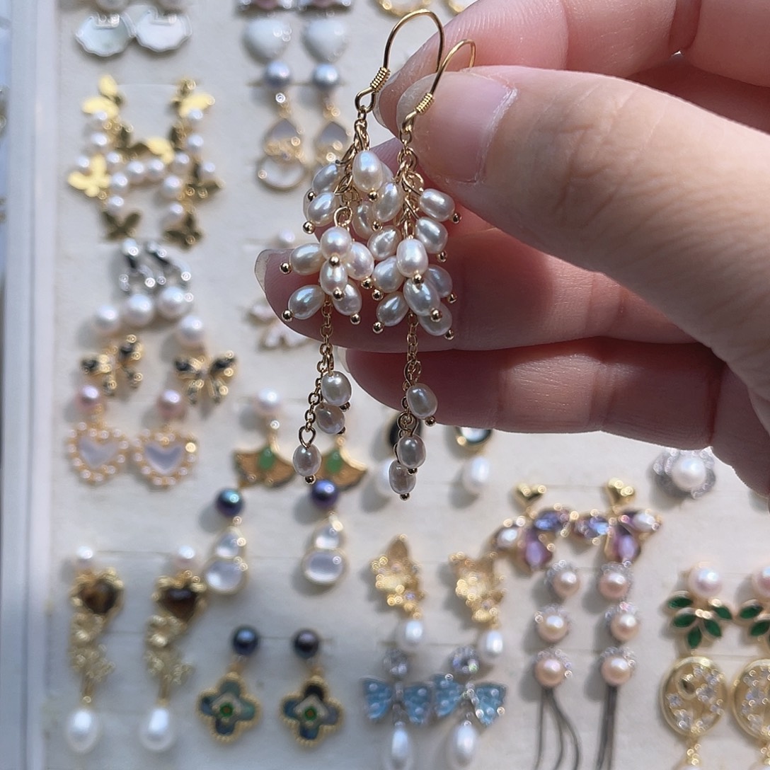 合金耳饰淡水珍珠