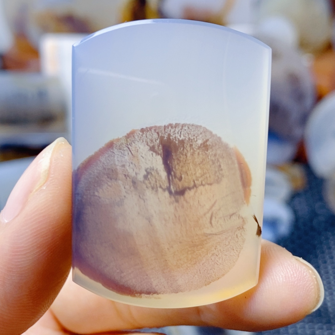 玛瑙/玉髓未镶嵌珠宝奇石