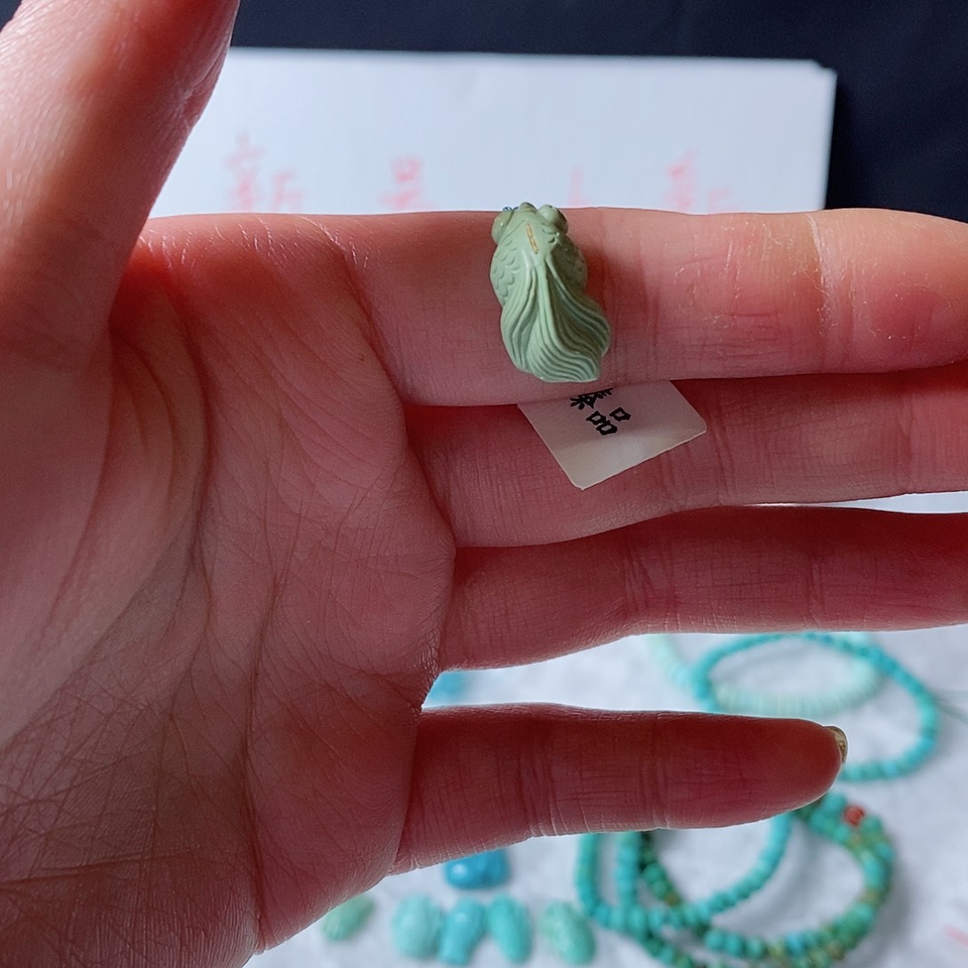 绿松石颈饰未镶嵌