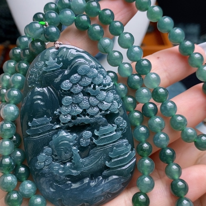 【闪购商品】翡翠颈饰未镶嵌……