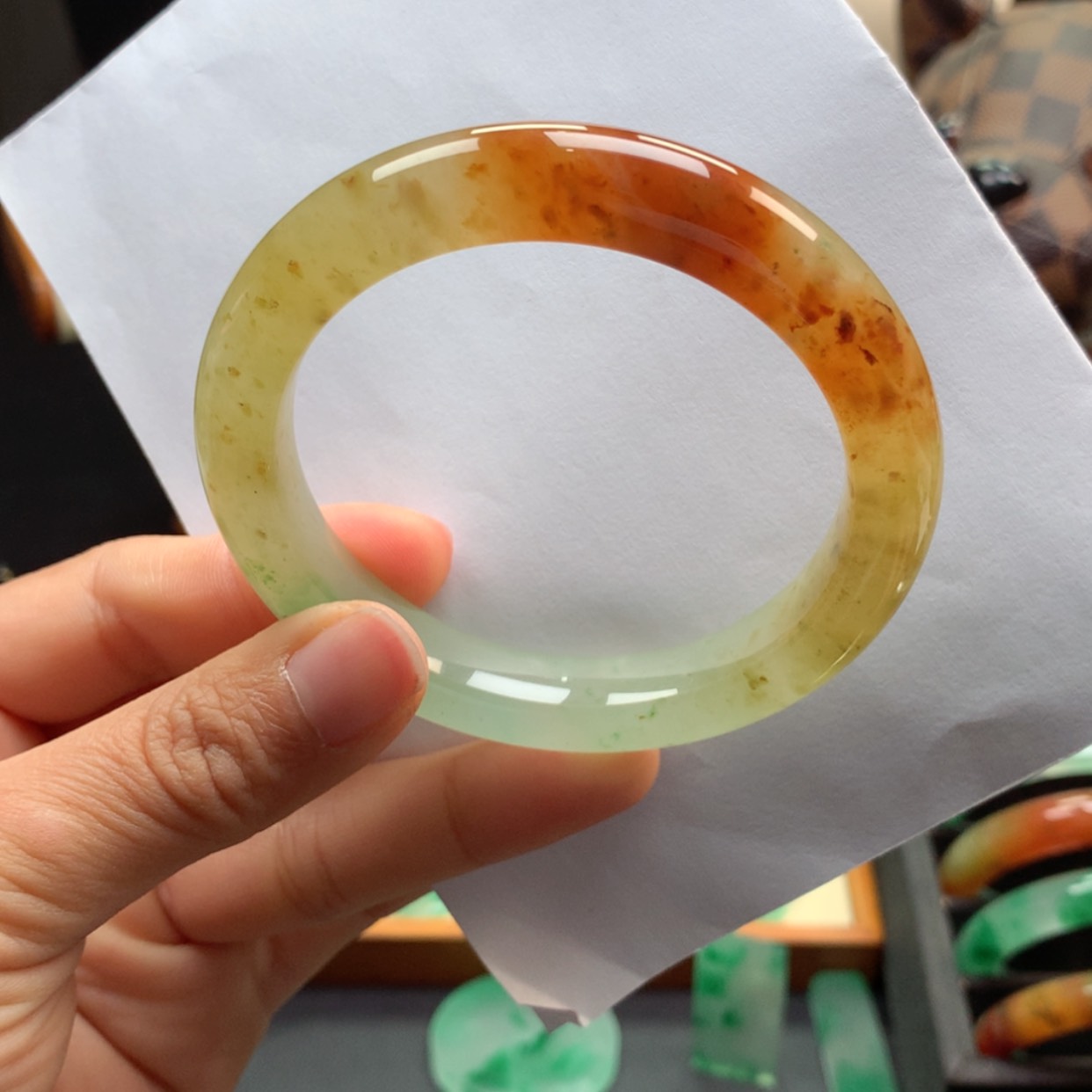 【闪购商品】未镶嵌手镯石英质玉世****关