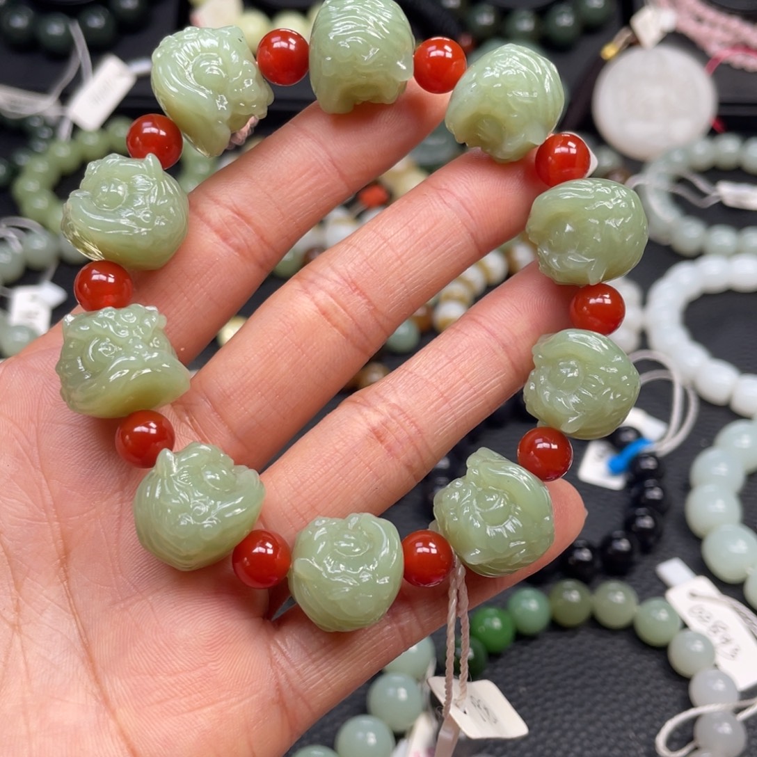 和田玉未镶嵌手链