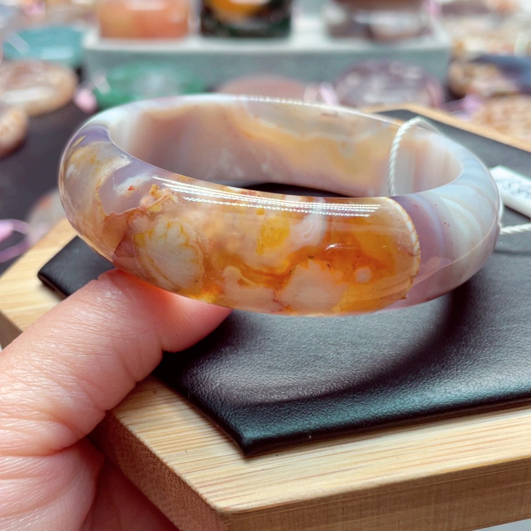 玛瑙/玉髓手镯未镶嵌冬**青1