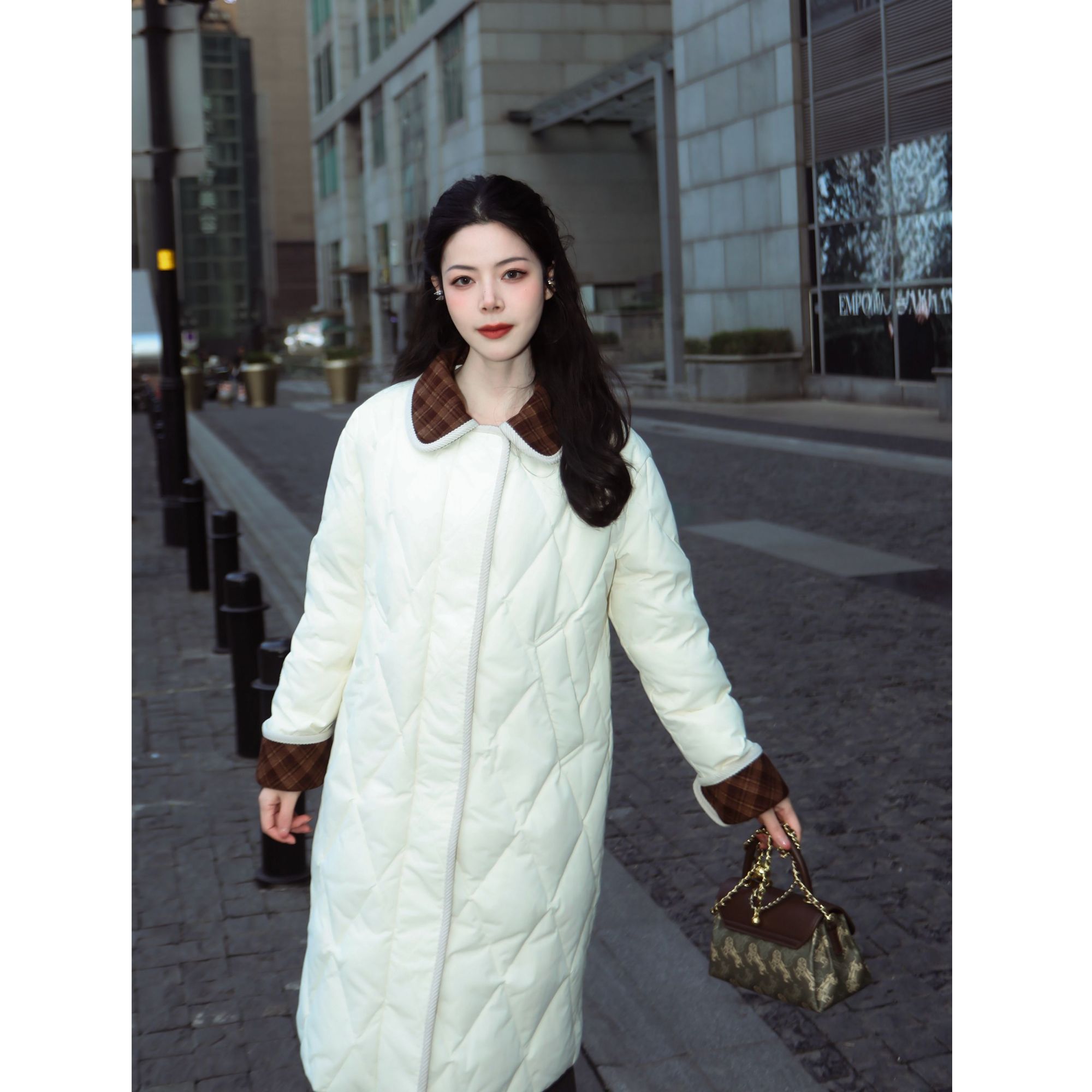 小个子定制插肩袖长款加厚过膝减龄娃娃领拼色保暖冬季显瘦韩版