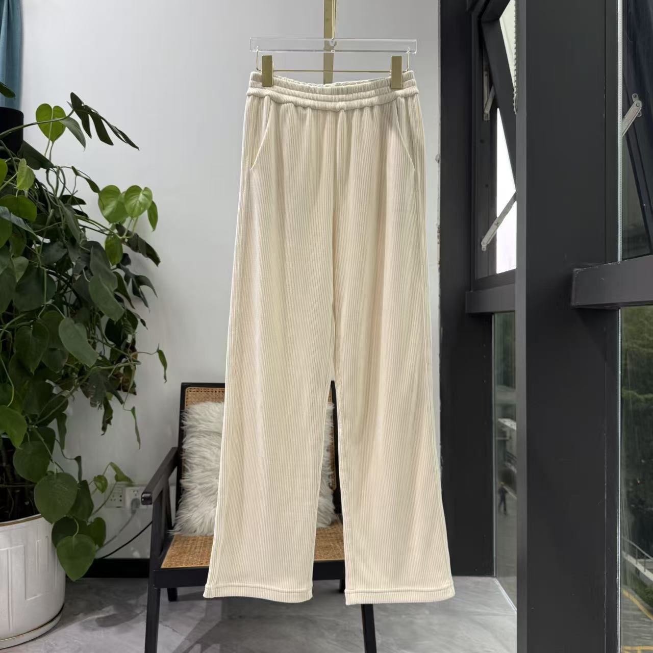 【Nora&Miya】“高阶灯芯绒”进口奢级LP风弹力条纹休闲裤（松紧腰）